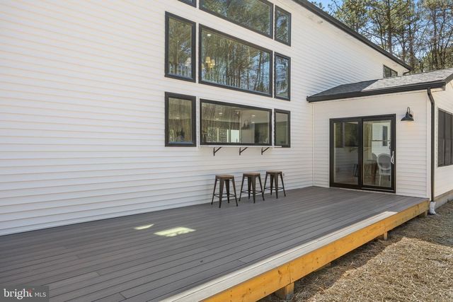 136 W CENTENNIAL DR, Medford, NJ 08055