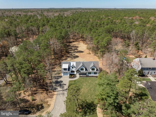 136 W CENTENNIAL DR, Medford, NJ 08055