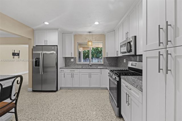 8431 Pasadena Boulevard, Pembroke Pines, FL 33024