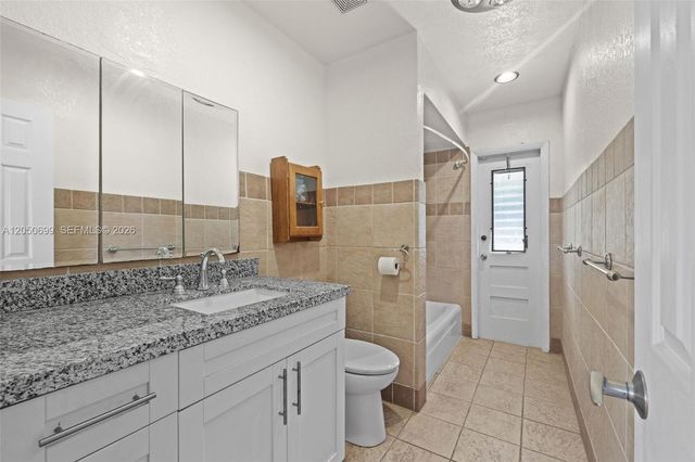 8431 Pasadena Boulevard, Pembroke Pines, FL 33024