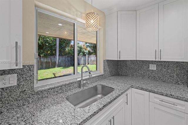 8431 Pasadena Boulevard, Pembroke Pines, FL 33024