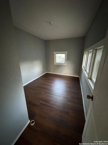 134 Cheyenne, San Antonio, TX 78207