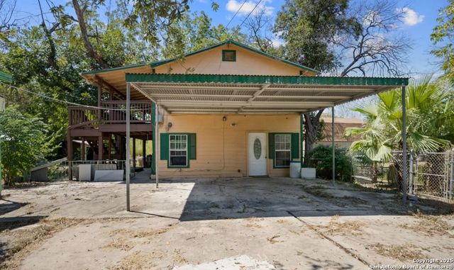 134 Cheyenne, San Antonio, TX 78207