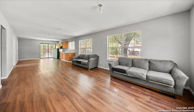 134 Cheyenne, San Antonio, TX 78207