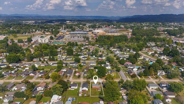 1565 Pineola Avenue, Kingsport, TN 37664