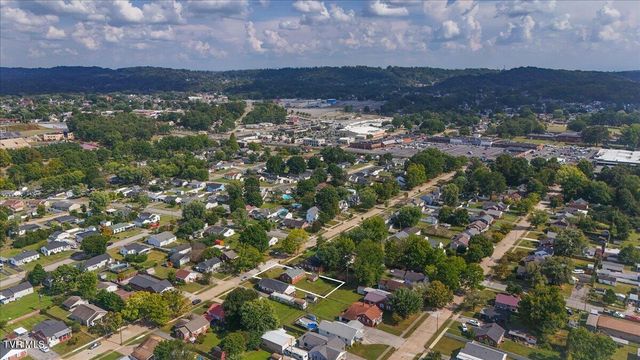 1565 Pineola Avenue, Kingsport, TN 37664