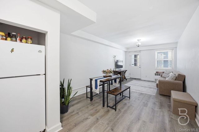 30-25 34th Street, Astoria, NY 11103