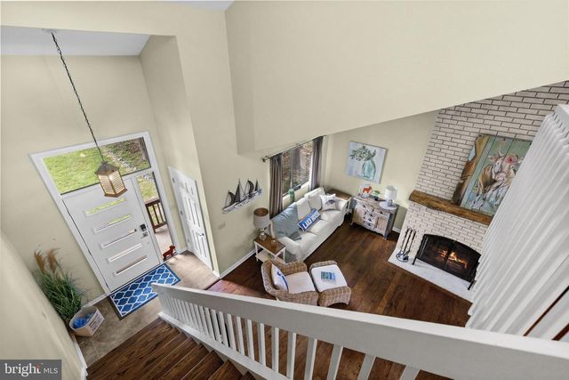 1917 LAKEVIEW PKWY, Locust Grove, VA 22508