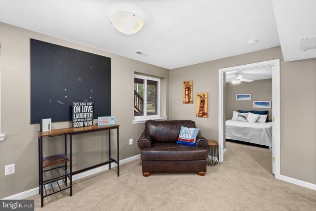 1917 LAKEVIEW PKWY, Locust Grove, VA 22508