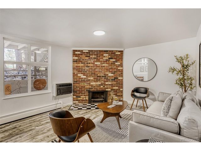 2190 S Holly St 105, Denver, CO 80222