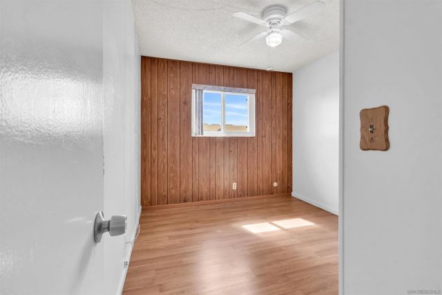 901 Saint George Ct, Spring Valley, CA 91977