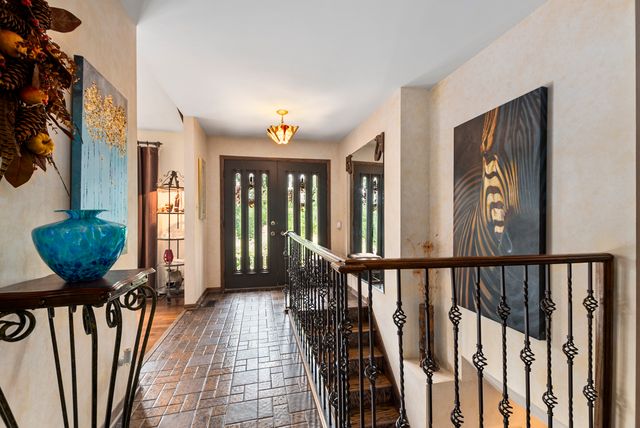 10855 W 151st Street, Orland Park, IL 60467