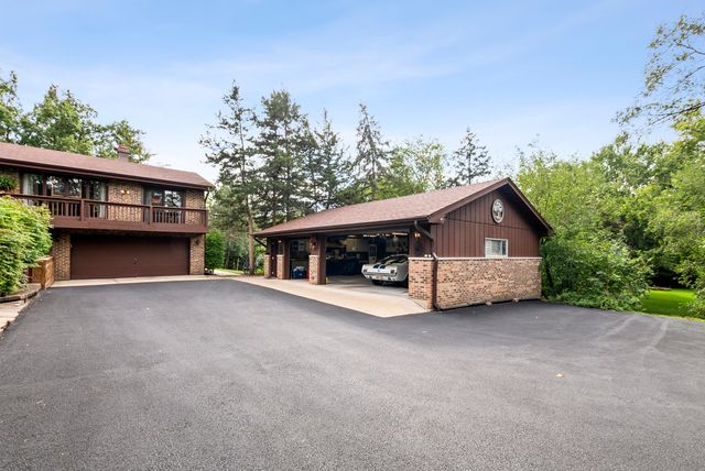 10855 W 151st Street, Orland Park, IL 60467