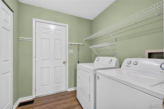 2960 Sylvan Lane 5D, St Charles, MO 63301
