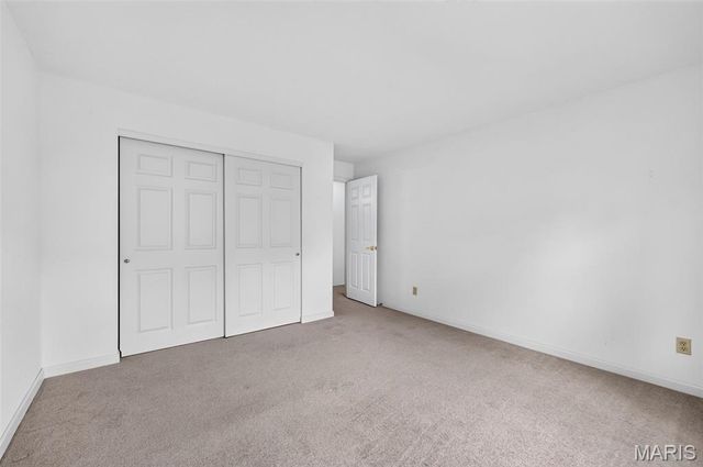 2960 Sylvan Lane 5D, St Charles, MO 63301