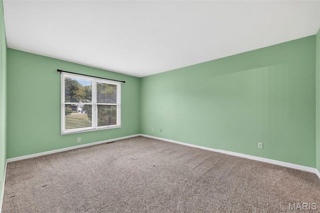 2960 Sylvan Lane 5D, St Charles, MO 63301
