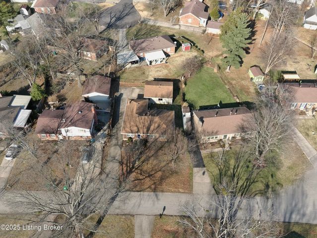 9107 Danby Ct, Louisville, KY 40291