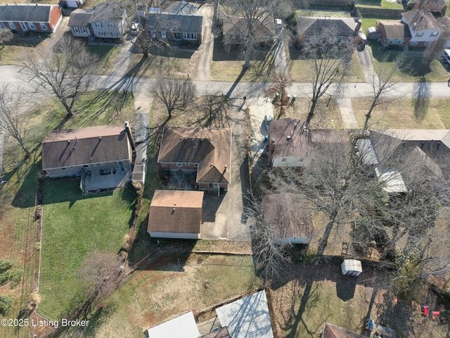 9107 Danby Ct, Louisville, KY 40291