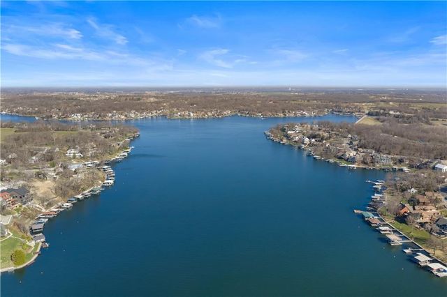 57 Y Street, Lake Lotawana, MO 64086
