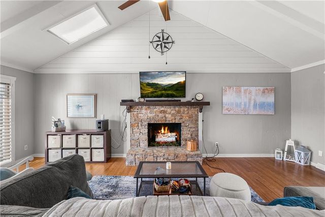 57 Y Street, Lake Lotawana, MO 64086