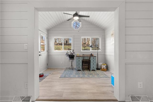 57 Y Street, Lake Lotawana, MO 64086