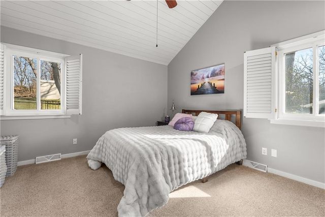 57 Y Street, Lake Lotawana, MO 64086