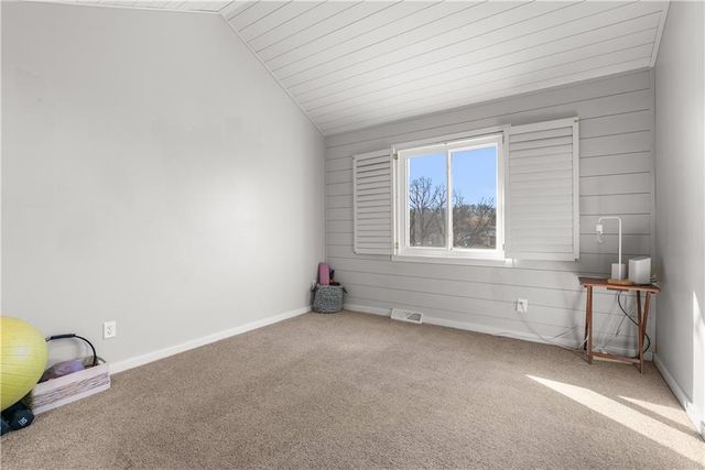 57 Y Street, Lake Lotawana, MO 64086