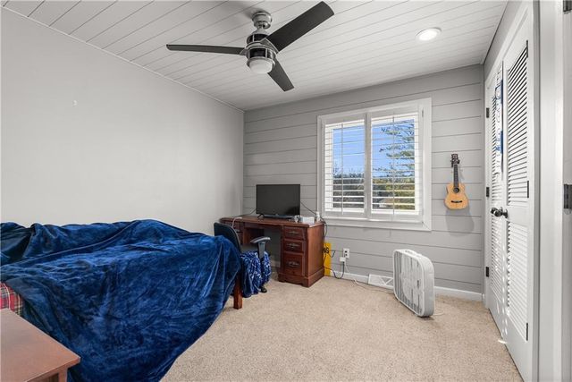 57 Y Street, Lake Lotawana, MO 64086