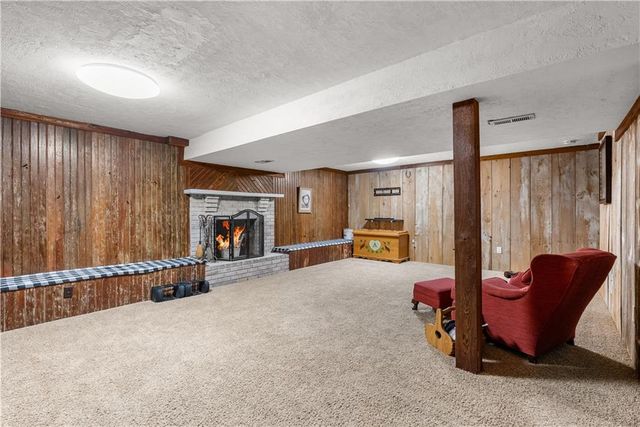 57 Y Street, Lake Lotawana, MO 64086