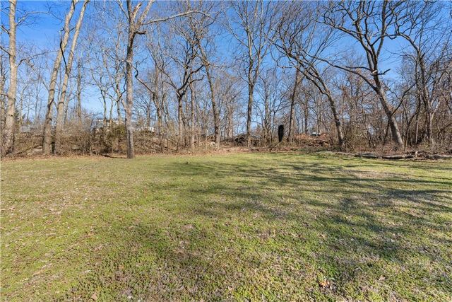 57 Y Street, Lake Lotawana, MO 64086