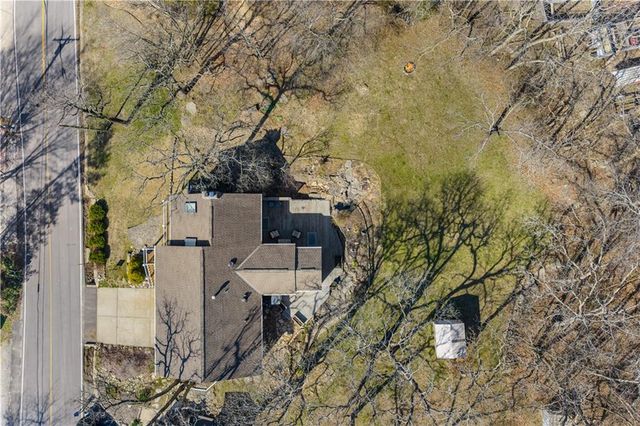 57 Y Street, Lake Lotawana, MO 64086