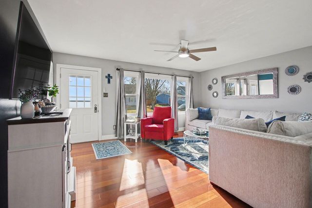 431 Piedmont Road, Valparaiso, IN 46385