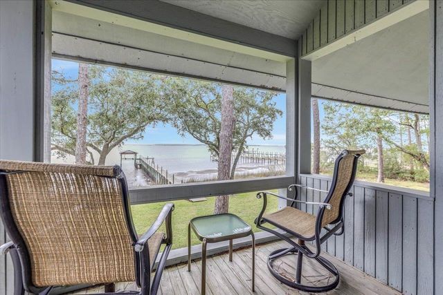 2488 HIGHWAY 98 EAST, Carrabelle, FL 32322