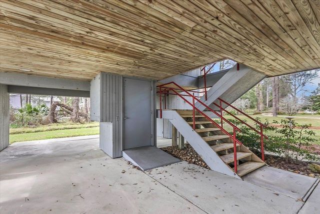 2488 HIGHWAY 98 EAST, Carrabelle, FL 32322