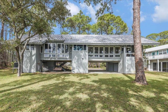 2488 HIGHWAY 98 EAST, Carrabelle, FL 32322