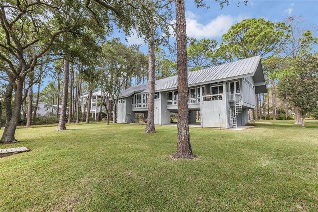 2488 HIGHWAY 98 EAST, Carrabelle, FL 32322