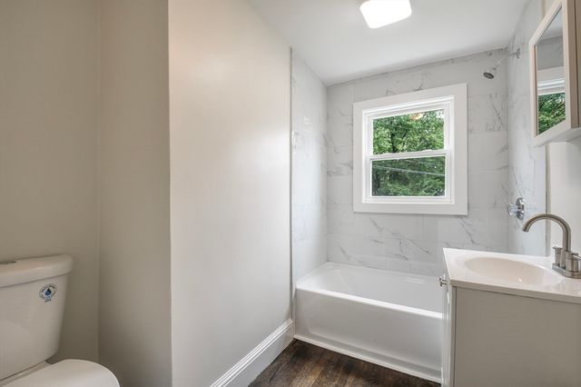 35 Richardson Rd, Fitchburg, MA 01420