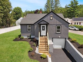 35 Richardson Rd, Fitchburg, MA 01420