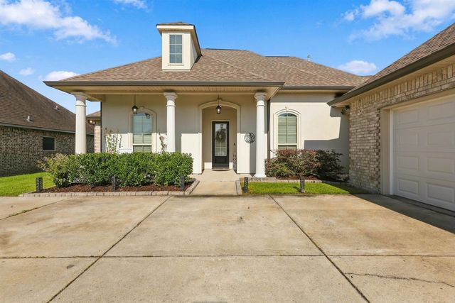 109 Kings Wood Avenue, Thibodaux, LA 70301