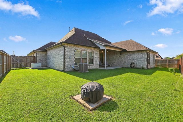 109 Kings Wood Avenue, Thibodaux, LA 70301