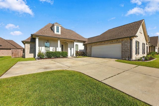 109 Kings Wood Avenue, Thibodaux, LA 70301