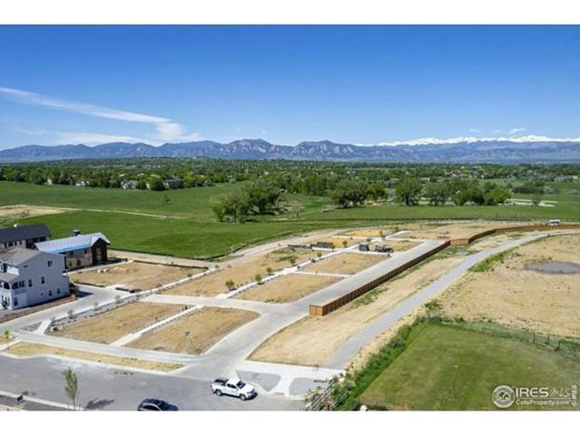 1622 Benjamin Ln, Lafayette, CO 80026