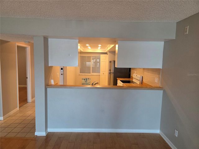 650 ISLAND WAY 202, Clearwater Beach, FL 33767