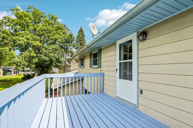 4185 Beaufort DRIVE, Brookfield, WI 53045