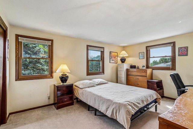 4185 Beaufort DRIVE, Brookfield, WI 53045