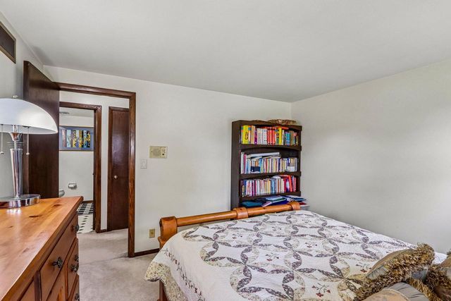 4185 Beaufort DRIVE, Brookfield, WI 53045