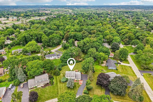 4185 Beaufort DRIVE, Brookfield, WI 53045