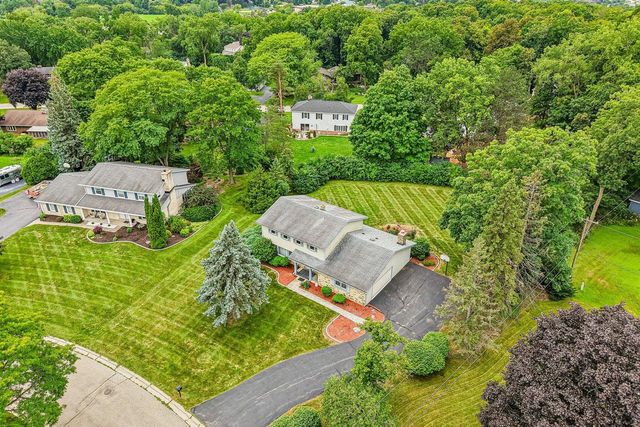 4185 Beaufort DRIVE, Brookfield, WI 53045