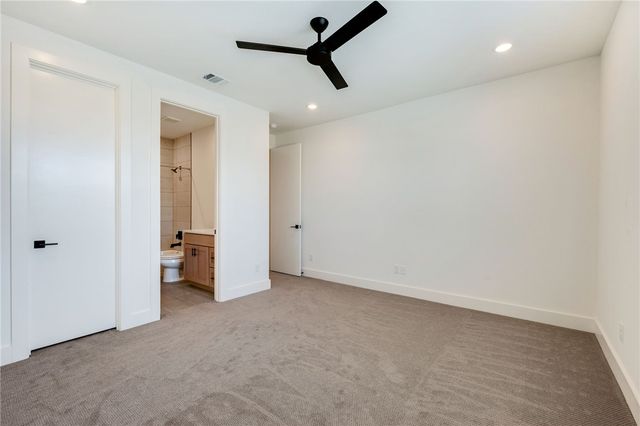 2944 Huffman Way, College Station, TX 77840