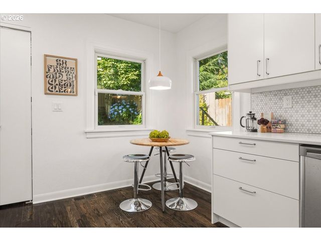 3036 Se PARK Ave, Milwaukie, OR 97222